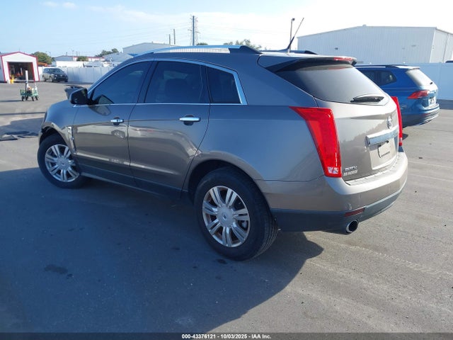 2011 CADILLAC SRX 3GYFNAEY0BS680505 Photo 2