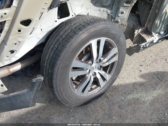 5FPYK3F43HB015735 Honda j35y6