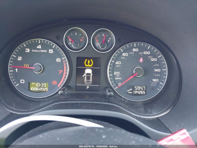 2013 AUDI A3 WAUBEAFM1DA002962 Photo 6