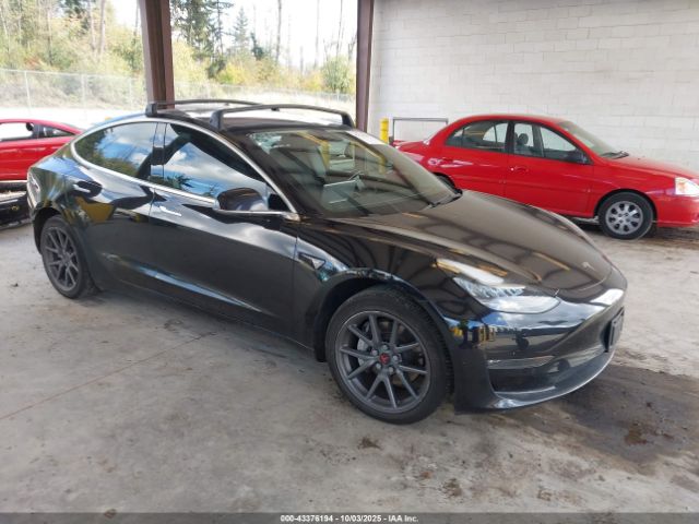 2018 TESLA MODEL 3 5YJ3E1EB9JF110658 Photo 0