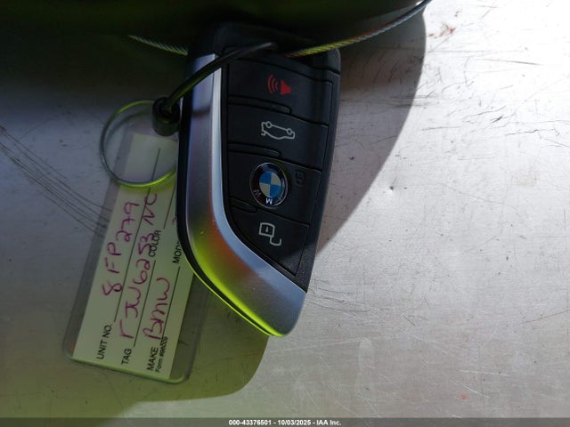 43376501 :رقم المزاد ، 3MW69CW04S8F08311 vin ، 2025 Bmw 3 Series 330i مزاد بيع