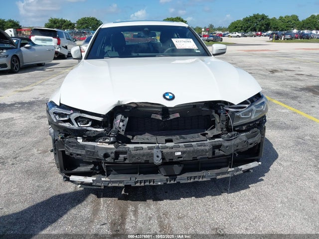 43376501 :رقم المزاد ، 3MW69CW04S8F08311 vin ، 2025 Bmw 3 Series 330i مزاد بيع