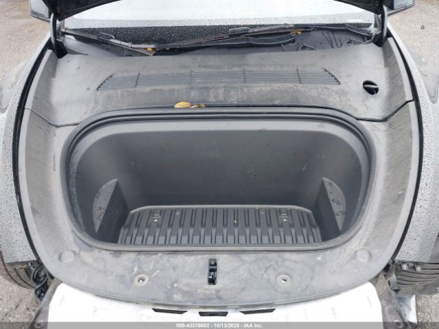 2023 TESLA MODEL Y 7SAYGDEE4PA178113 Photo 9