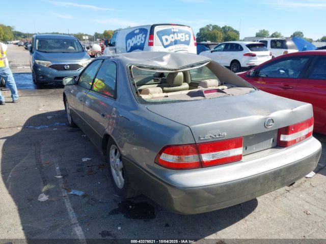 2000 LEXUS ES 300 JT8BF28G9Y0278961 Photo 2