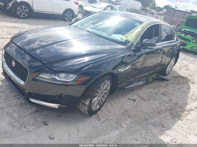 2016 JAGUAR XF SAJBD4BV0GCY20988 Photo 1