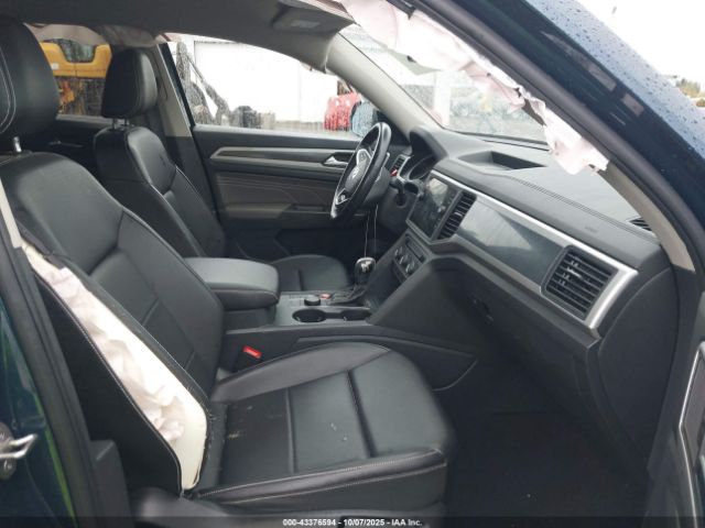 2021 VOLKSWAGEN ATLAS 1V2NR2CA9MC603219 Photo 4