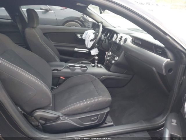 2022 FORD MUSTANG 1FA6P8CF2N5113145 Photo 4