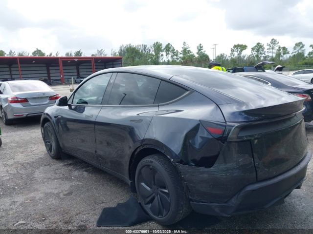 2026 TESLA MODEL Y 7SAYGDEEXTA442834 Photo 5