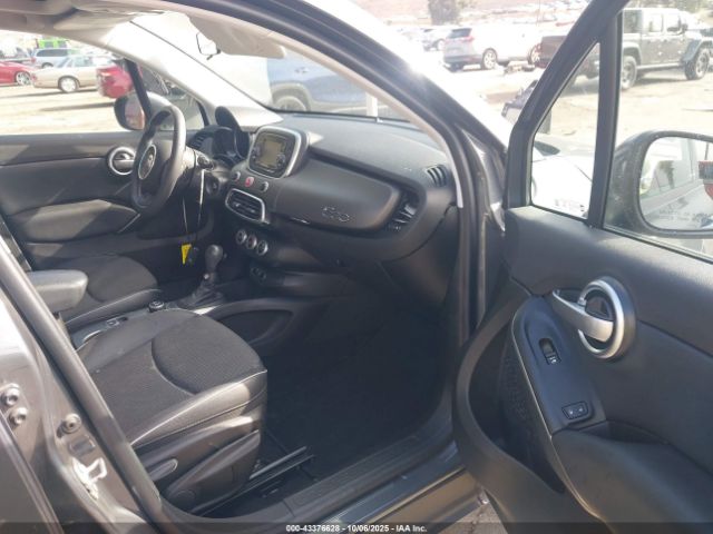 2017 FIAT 500X ZFBCFXCB0HP592636 Photo 4