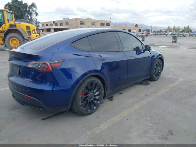 2022 TESLA MODEL Y 7SAYGDEF2NF524037 Photo 3
