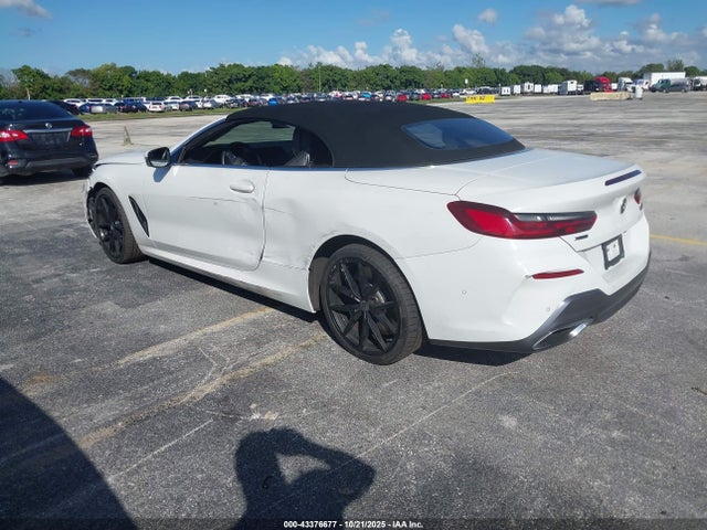 BMW M850i Xdrive 2019 WBAFY4C50KBX39620 Image 3