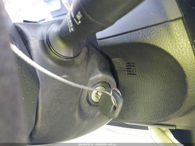 2019 TOYOTA COROLLA 5YFBURHE1KP936672 Photo 10