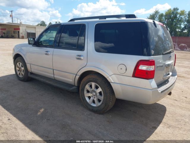 2010 FORD EXPEDITION 1FMJU1F5XAEB46701 Photo 2