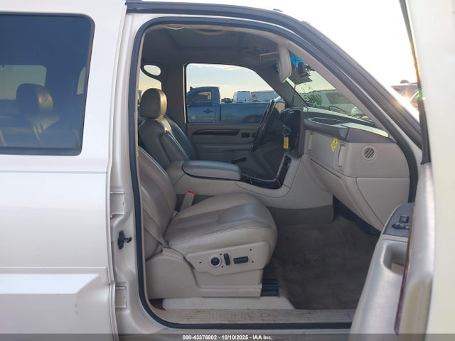 2004 CADILLAC ESCALADE 1GYEK63N64R138907 Photo 4