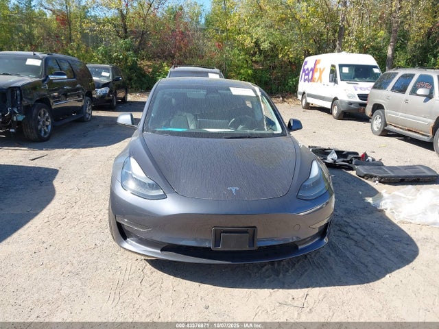 2023 Tesla Model 3 Long Range Dual Motor All-wheel Drive მანქანა იყიდება აუქციონზე, vin: 5YJ3E1EB3PF701531, აუქციონის ნომერი: 43376871
