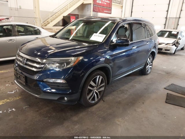 2016 HONDA PILOT 5FNYF6H97GB043060 Photo 1