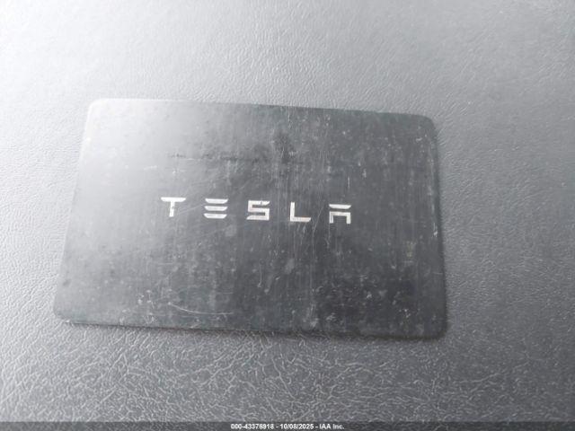 2021 TESLA MODEL Y 5YJYGDEE9MF086071 Photo 10