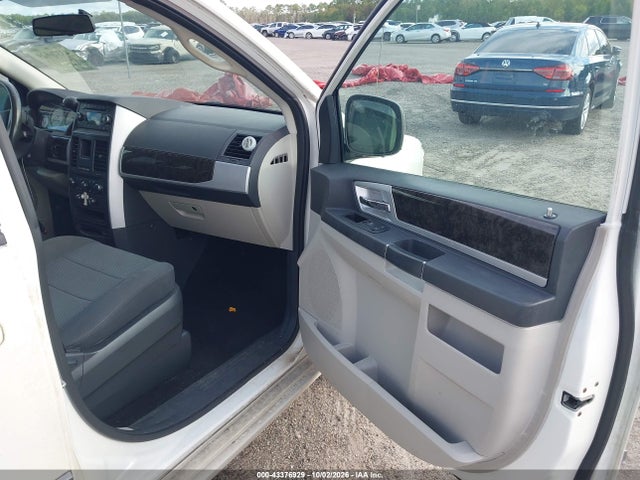 2010 Dodge Grand Caravan Sxt მანქანა იყიდება აუქციონზე, vin: 2D4RN5D15AR475632, აუქციონის ნომერი: 43376929