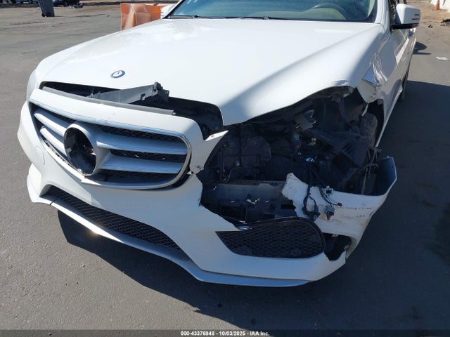 Mercedes-Benz E 350 2014 WDDHF5KB2EA971960 Image 16