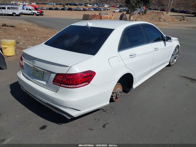 Mercedes-Benz E 350 2014 WDDHF5KB2EA971960 Image 4