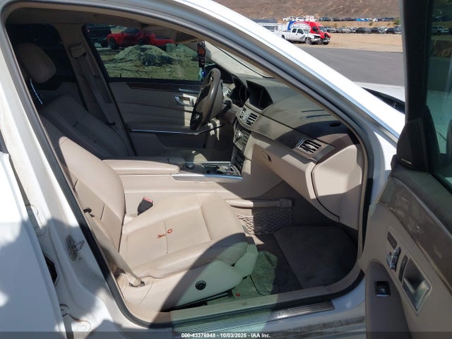 Mercedes-Benz E 350 2014 WDDHF5KB2EA971960 Image 5