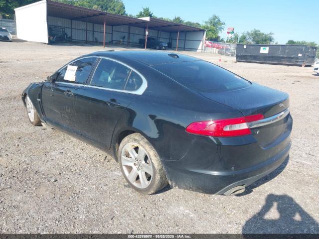 2010 JAGUAR XF SAJWA0FA8AHR69797 Photo 2