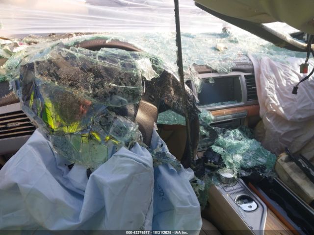 2010 JAGUAR XF SAJWA0FA8AHR69797 Photo 6