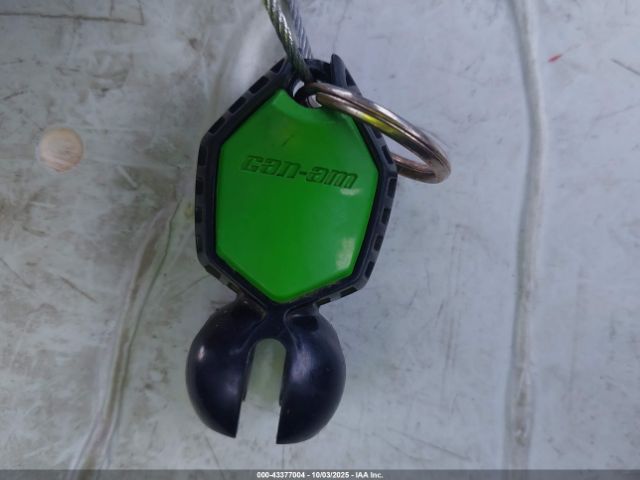 2020 CAN-AM MAVERICK X3 3JBVGAY47LK000964 Photo 10