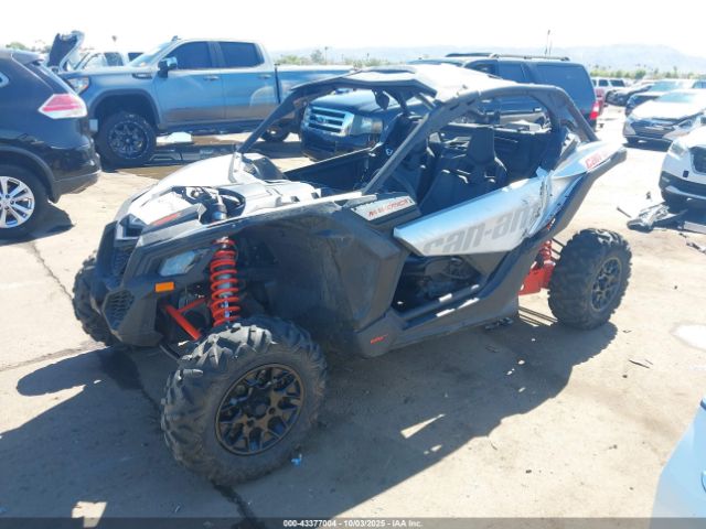2020 CAN-AM MAVERICK X3 3JBVGAY47LK000964 Photo 1