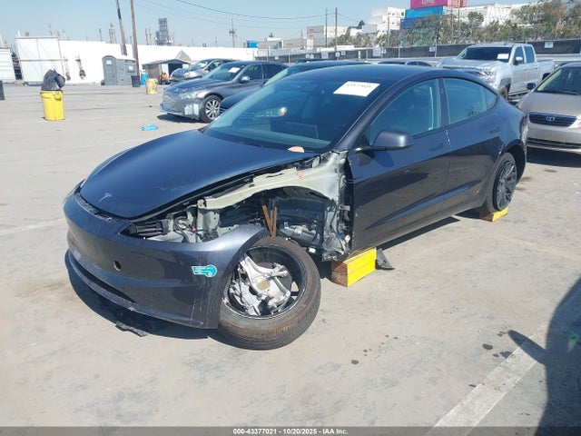 2025 TESLA MODEL 3 5YJ3E1EA3SF993522 Photo 1