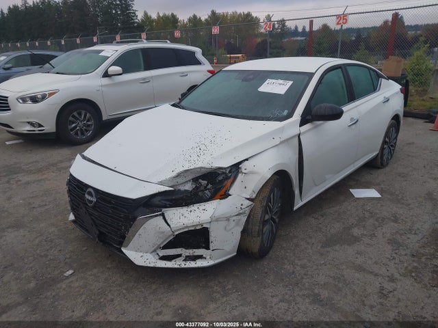 Nissan 2025 2025 1N4BL4DV5SN312338 Image 2