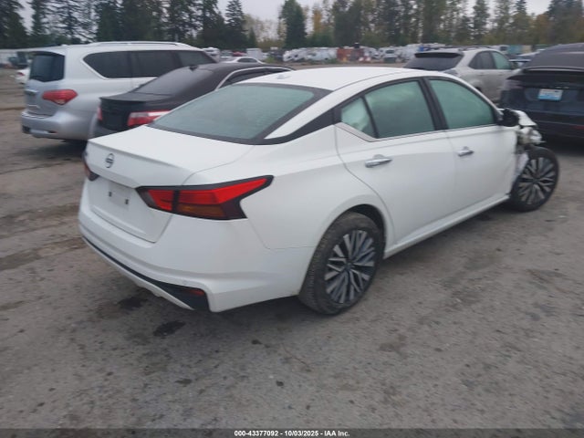 Nissan 2025 2025 1N4BL4DV5SN312338 Image 4