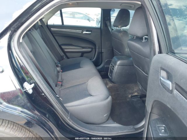 2021 CHRYSLER 300 2C3CCAAG5MH637011 Photo 7