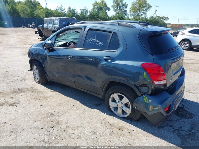 2022 CHEVROLET TRAX KL7CJPSMXNB560927 Photo 2