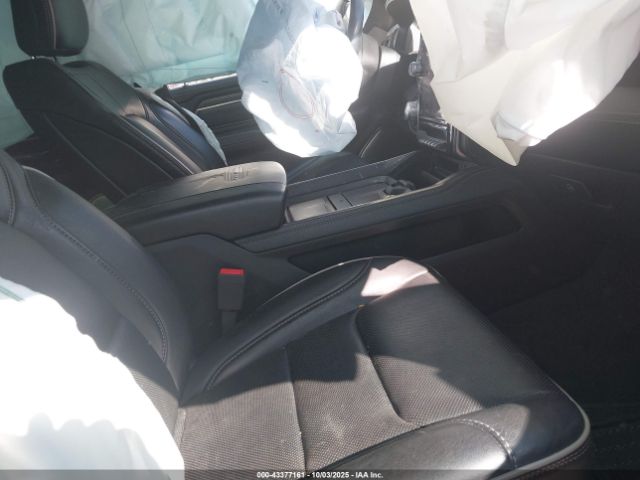 2020 RAM 1500 1C6SRFHT6LN227353 Photo 4