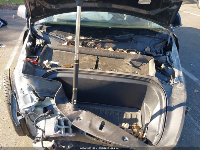 2025 TESLA MODEL Y 7SAYGDED8SF266679 Photo 9