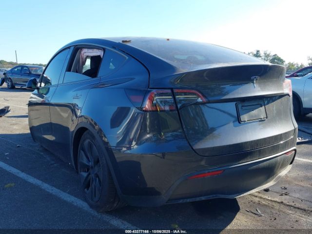 2025 TESLA MODEL Y 7SAYGDED8SF266679 Photo 2