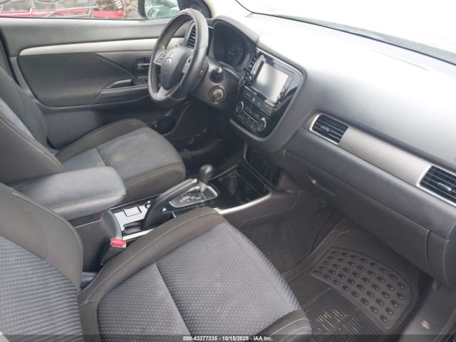 2018 MITSUBISHI OUTLANDER JA4AD2A37JZ060667 Photo 4