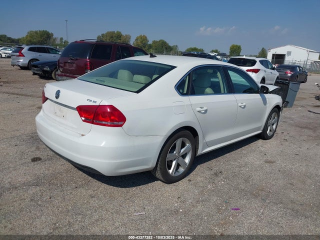 2013 VOLKSWAGEN PASSAT 1VWBN7A31DC037653 Photo 3
