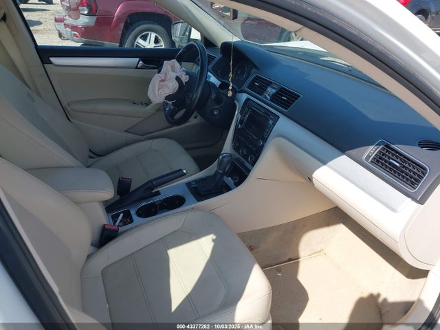 2013 VOLKSWAGEN PASSAT 1VWBN7A31DC037653 Photo 4