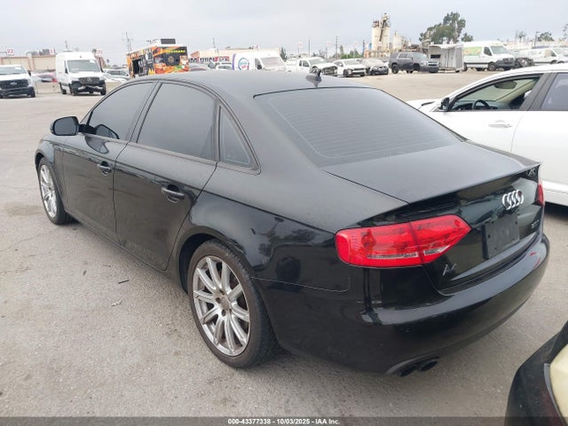 2011 AUDI A4 WAUAFAFL6BN007693 Photo 2