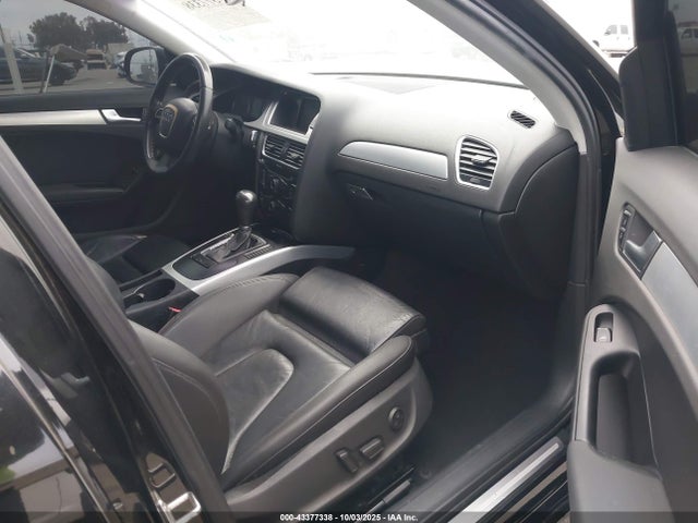 2011 AUDI A4 WAUAFAFL6BN007693 Photo 4