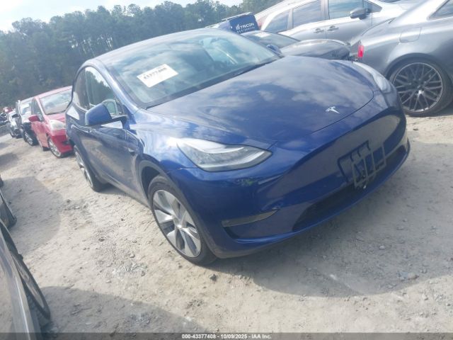 2023 TESLA MODEL Y 7SAYGDEE7PA078247 Photo 0