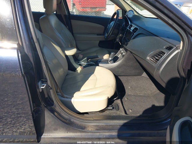 Продажа на аукционе авто 2012 Chrysler 200 Limited, vin: 1C3CCBCG2CN279164, номер лота: 43377448