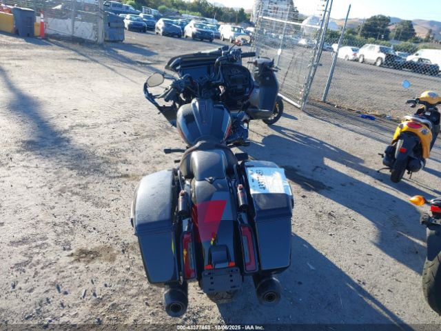 2025 HARLEY-DAVIDSON FLTRXSTSE 1HD1TL823SB950345 Photo 3