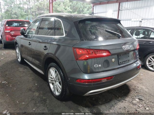 2019 AUDI Q5 WA1CNAFYXK2113683 Photo 2