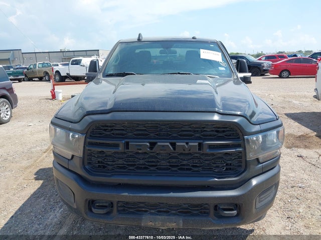 3C6UR5HL5PG587022 RAM 2023