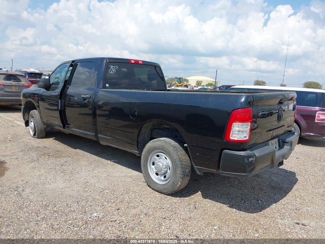 3C6UR5HL5PG587022 RAM 2023