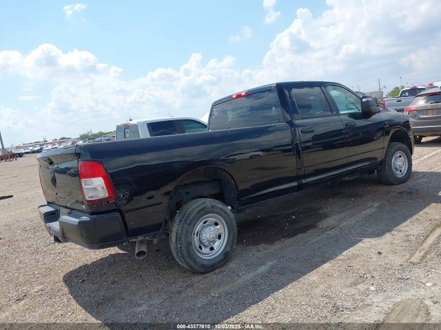 3C6UR5HL5PG587022 RAM 2023