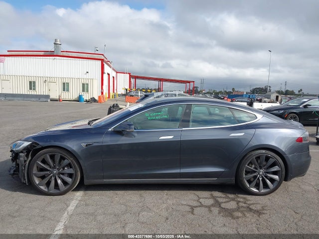 5YJSA1E25HF191224 Tesla MODEL S